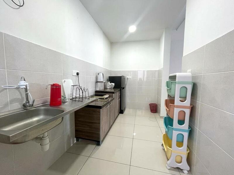 Iris Residence - 3