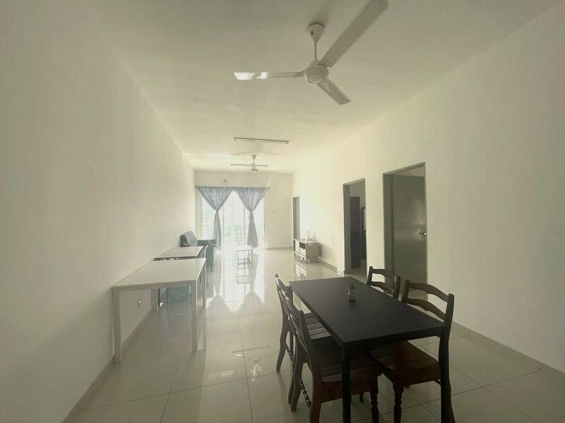 Iris Residence - 4