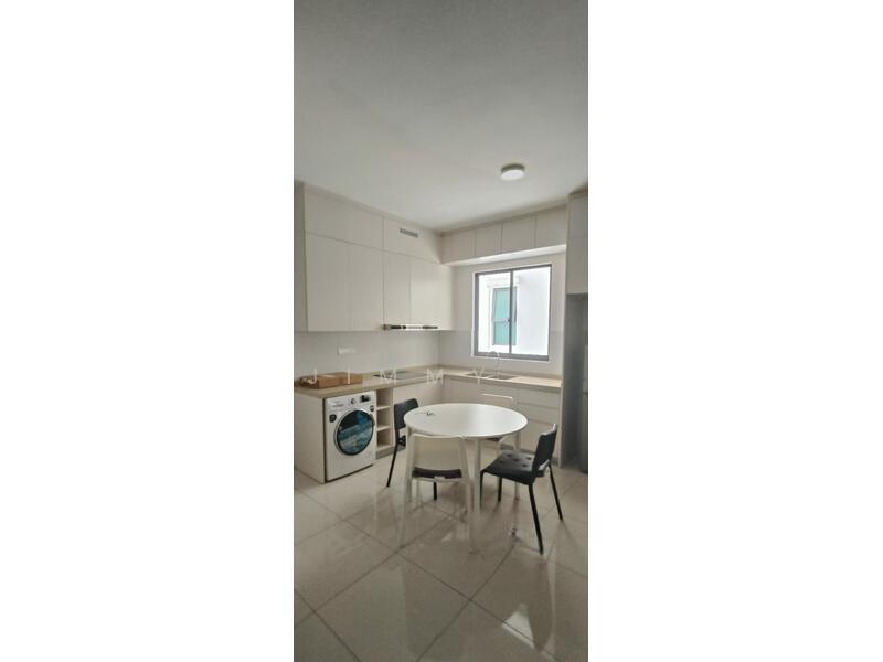 The M @ Medini Macrolink - 3