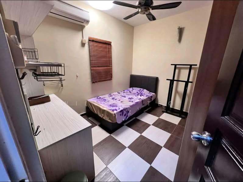 Endah Regal Condominium - 4