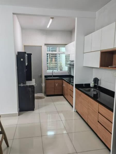 Skysuites @ Meldrum Hills - 2