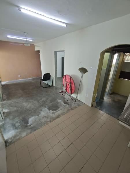 Pangsapuri Cempaka - 2