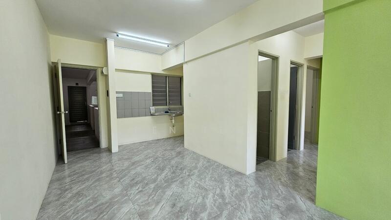 Dua Residensi - 2