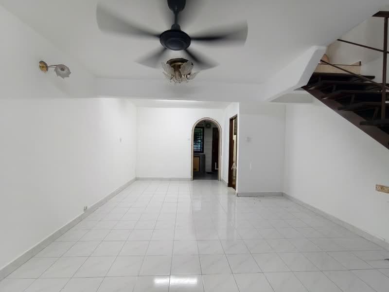 Bandar Baru Permas Jaya - 4