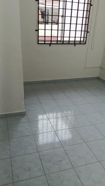 Taman Megah Ria - 3