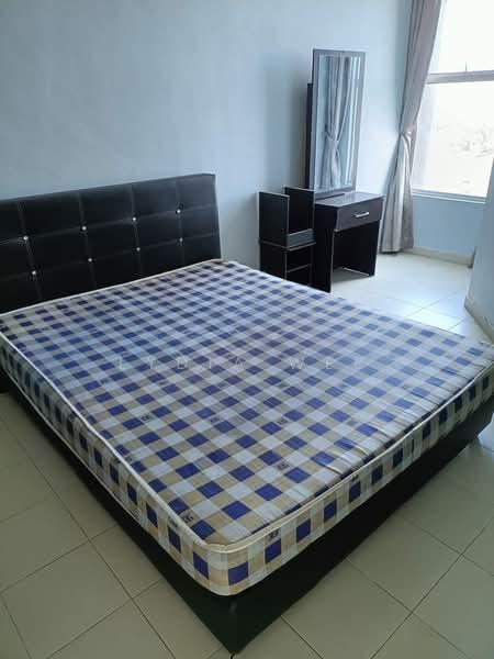 Lake View Suites - 5