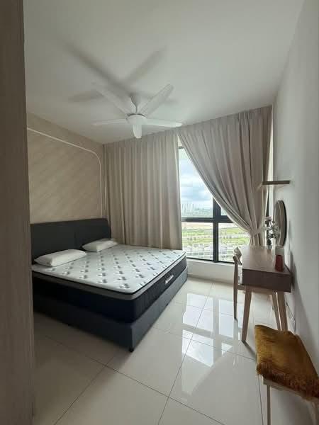 The M @ Medini Macrolink - 3