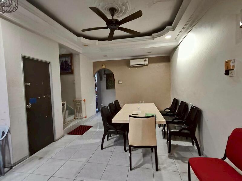 Pulai Utama Double Storey Terrace House For Rent - 2