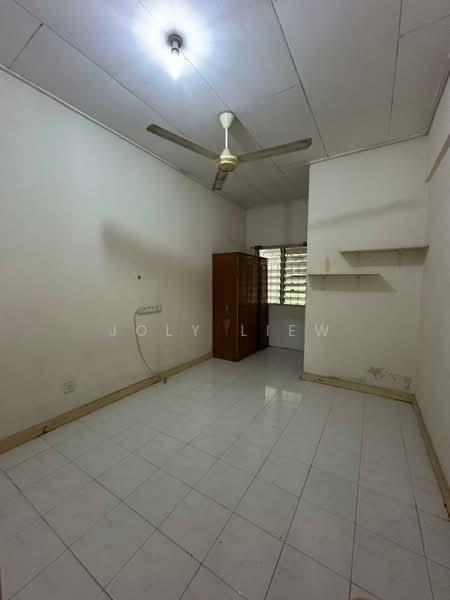 Taman Desa Karunmas,balakong - 3