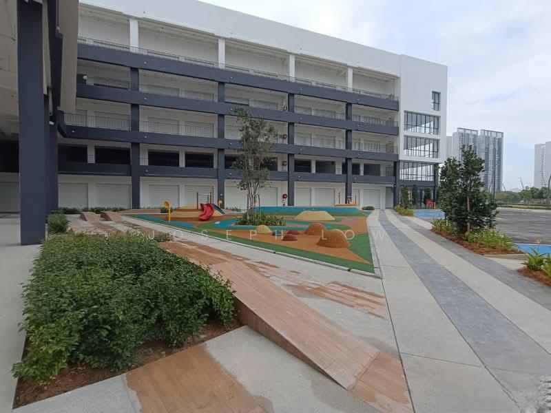 Hana Square @ Setia Alam 2nd Floor Endlot - 3