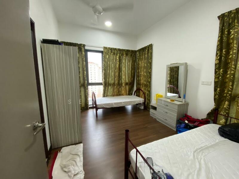 SkyVille 8 @ Benteng 8 - 4