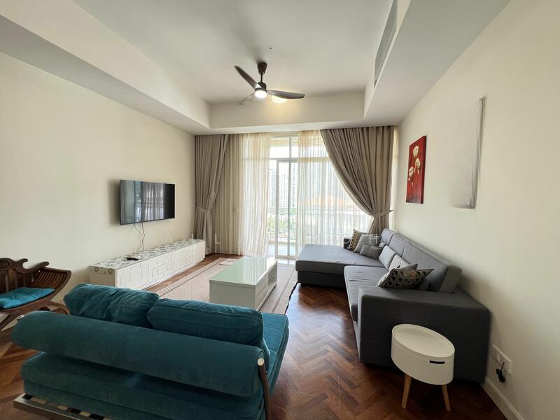 Quayside Seafront Resort Condominiums - 1