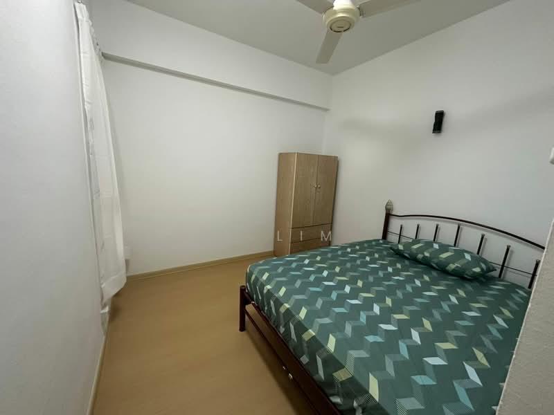 Gurney Park Condominium - 5