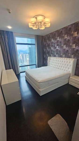 Four Seasons Place - 5