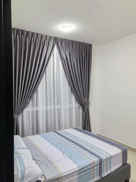 TRELLIS RESIDENCES - 4