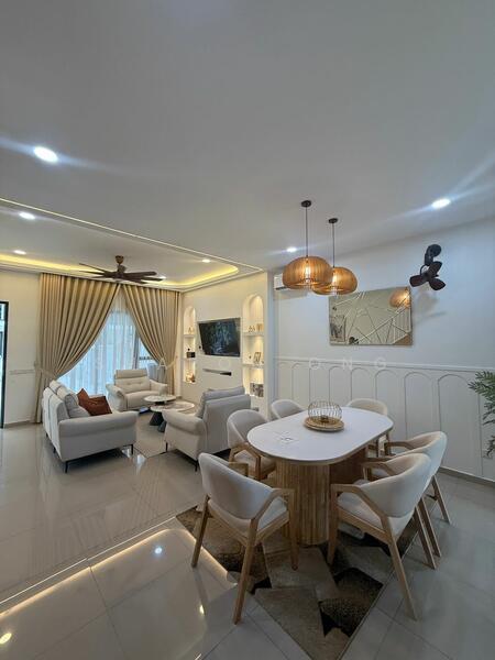 Attleborough / Tate Bilston 22'x65' @ Eco Botanic - 2