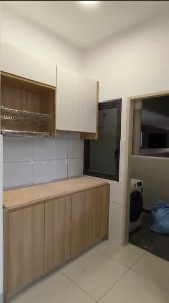 Nexus Taman Pertama - 4