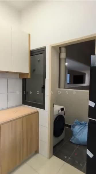 Nexus Taman Pertama - 5