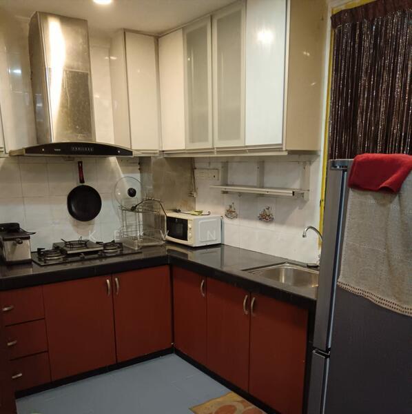 Vista Condominium - 3