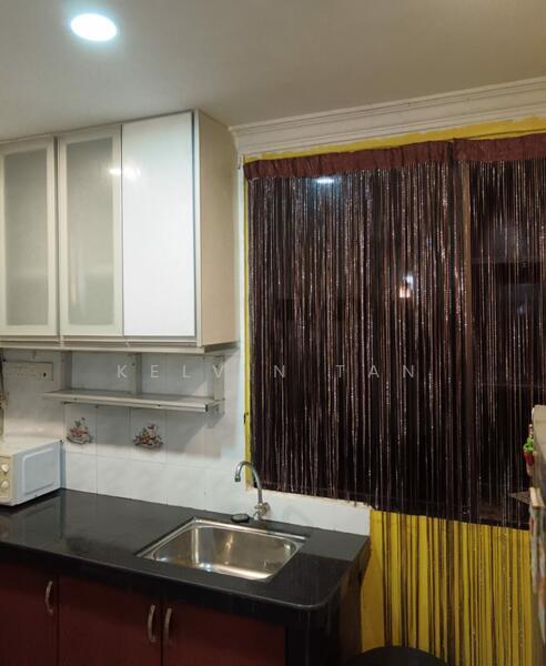 Vista Condominium - 4