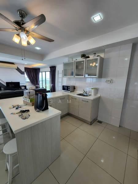 Ujana Executive Apartment - 3