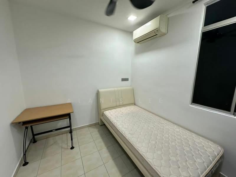 Indah Court Apartment - 4