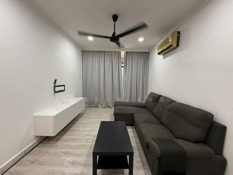 Pantai Apartment - 1