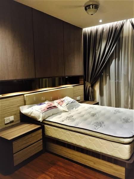 Molek Pine 4 - 5