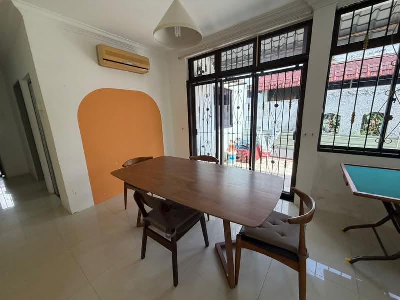 Taman Pelangi - 2
