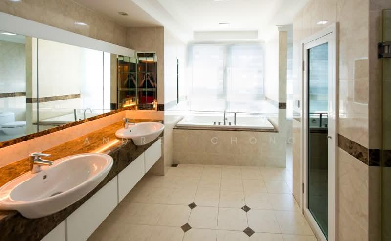 The Cove Condominium - 5