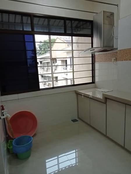 Mawar Apartment - 3