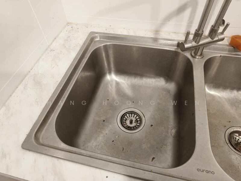 Terrace house at Sungai Rengit - 3