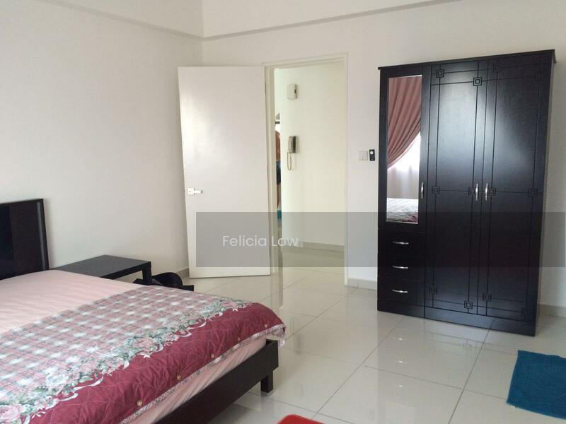 Mirage By The Lake - 5