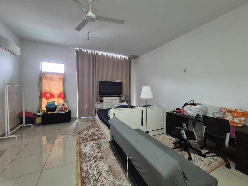 Bukit indah bukits indahs - 1