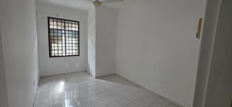 Taman Univeristi - 5