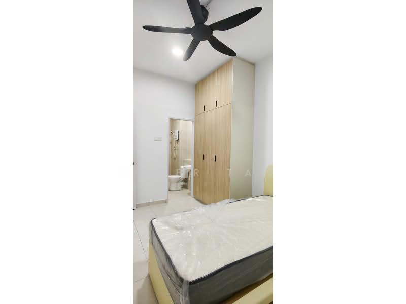 Residensi Adelia 4 - 4