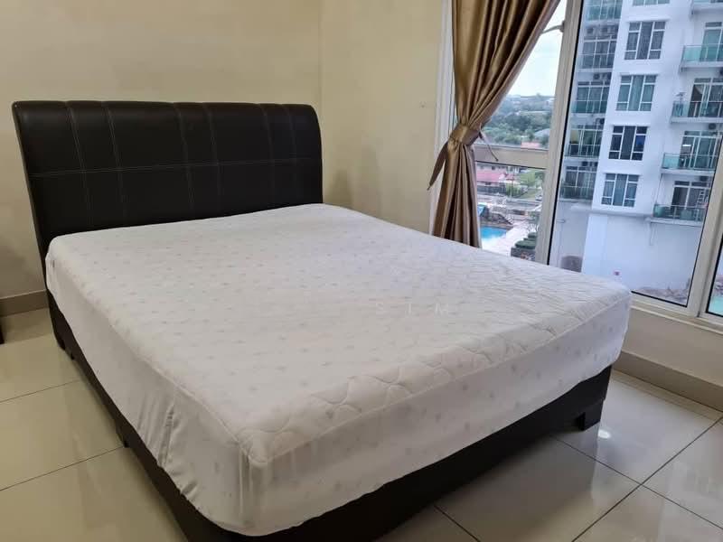 M Condominium @ Larkin - 3
