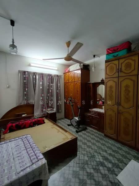 Gat Lebuh Macallum - 4