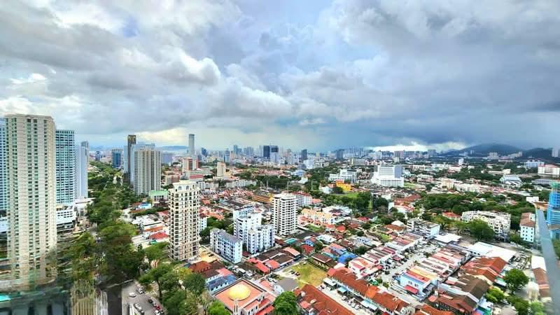 H Residence (One Ritz Residence / Kelawai View) - 5
