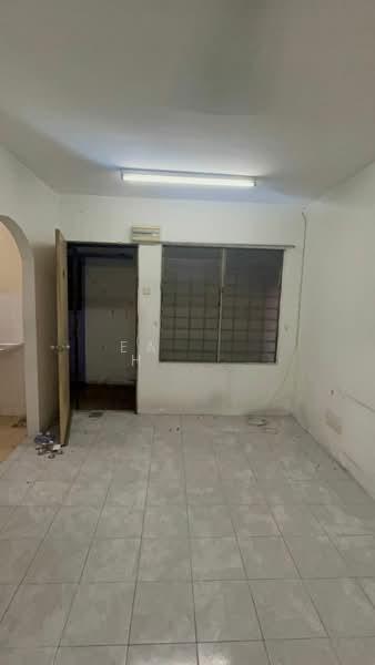 Pangsapuri Pendamar B - 5