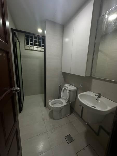 Taman Kempas Utama - 3