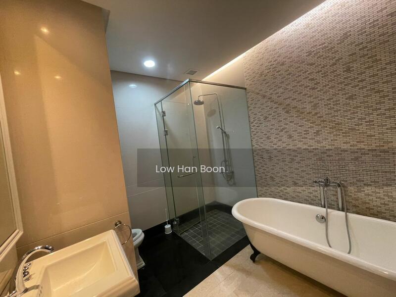 Quayside Seafront Resort Condominiums - 2