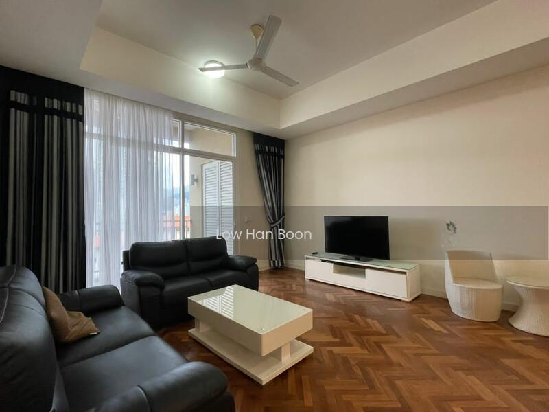 Quayside Seafront Resort Condominiums - 1