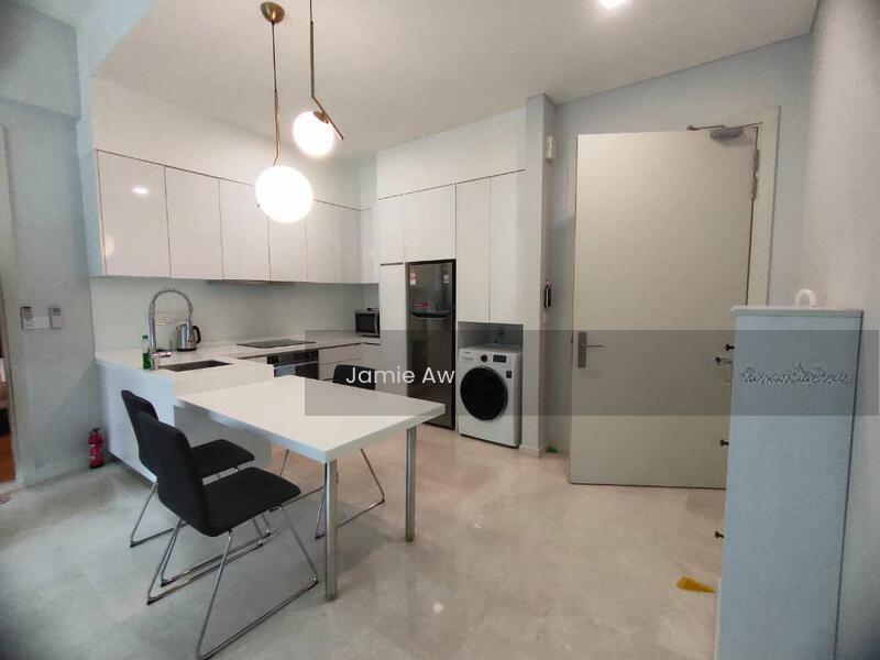 Vogue Suites One - 2