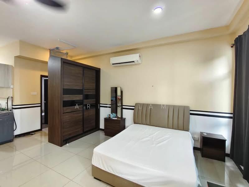 Molek Regency - 5