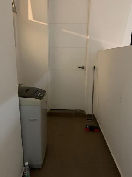 Sandilands - 4