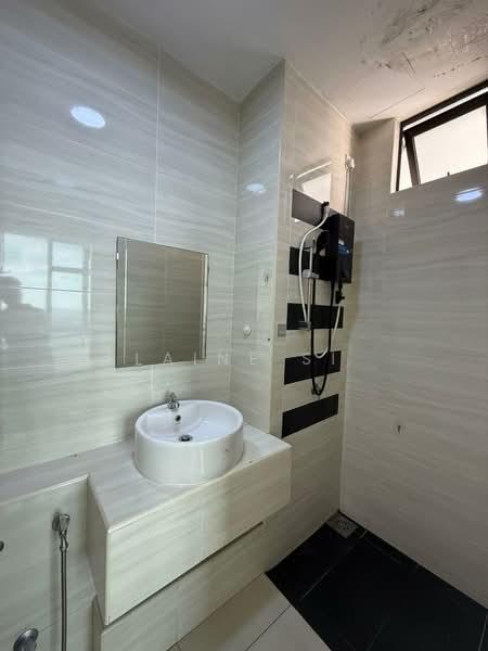 D'Summit Residences - 5