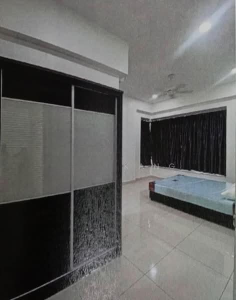 Tropicana Bay Residences - 3