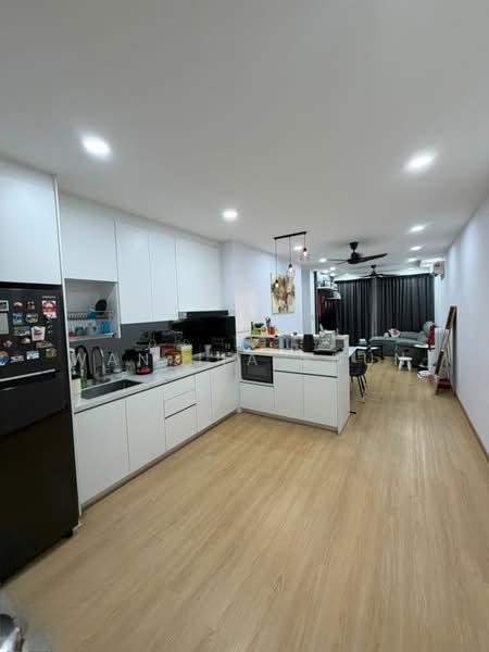 Residensi PV18 - 5