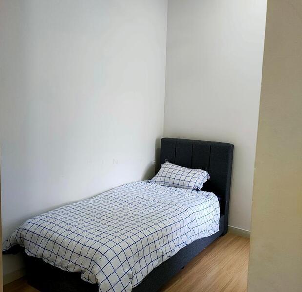 Lakeville Residence - 5